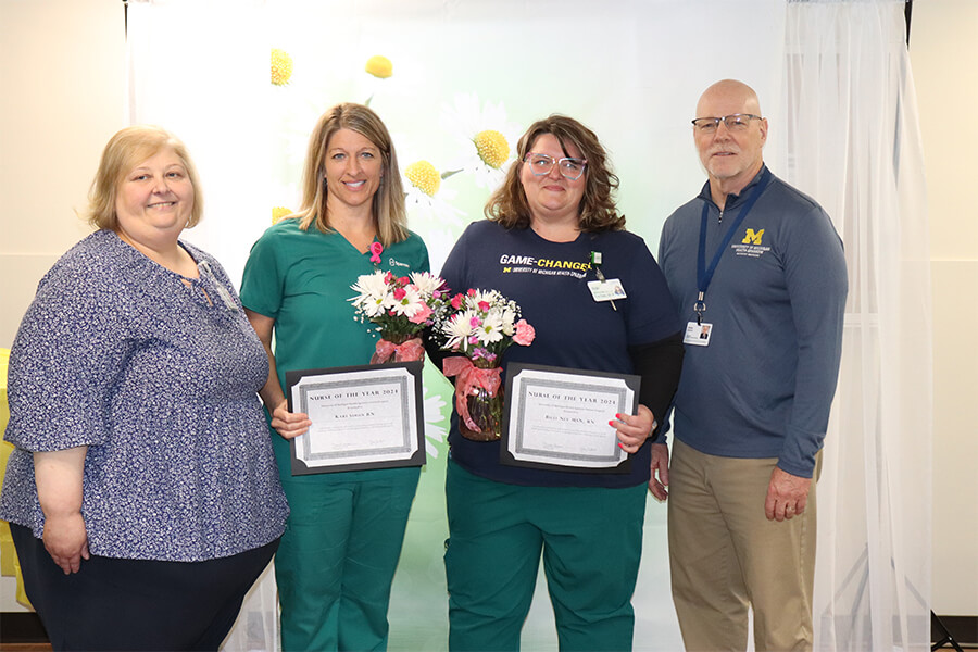 UMH-Sparrow Clinton DAISY Award - May 2024 - Billi Ney, R.N., and Kari Simon, R.N.