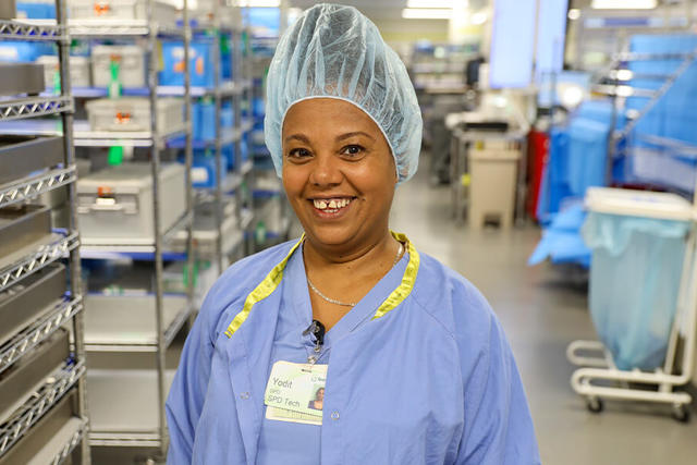 Yodit Woldegabrel Nov. 2022 Caregiver Spotlight