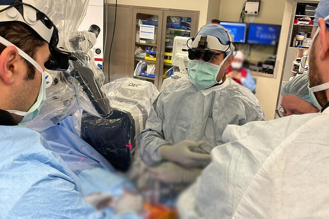 UM Heatlh-Sparrow MyVeo Neurosurgery Headsets